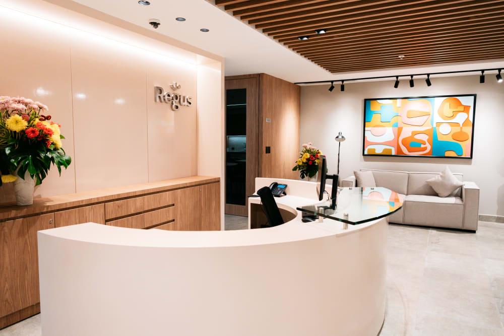 Los Arcos Plaza office space - View 4 in Guayas - internet, office_cleaning, breakout_areas