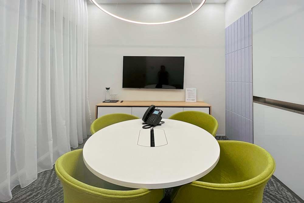 Singapore, 61 Robinson office space - View 5 in Singapore - internet, office_cleaning, breakout_areas