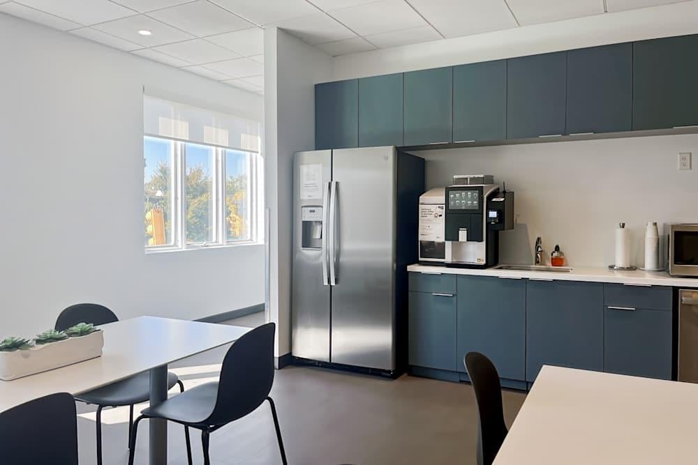 NJ, Englewood - W Palisade Ave office space - View 3 in Englewood - internet, office_cleaning, breakout_areas