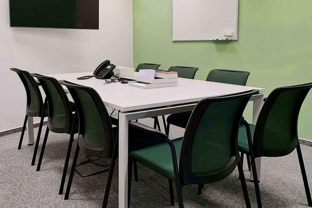 Prague, Dynamica office space - View 5 in Praha 5 - internet, office_cleaning, breakout_areas