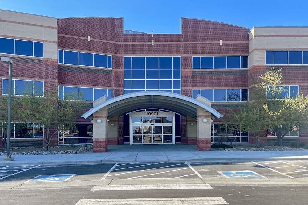 CO, Littleton- W Toller Dr - Photo 5 CO, Littleton- W Toller Dr office space - View 5 in Littleton - internet, office_cleaning, breakout_areas