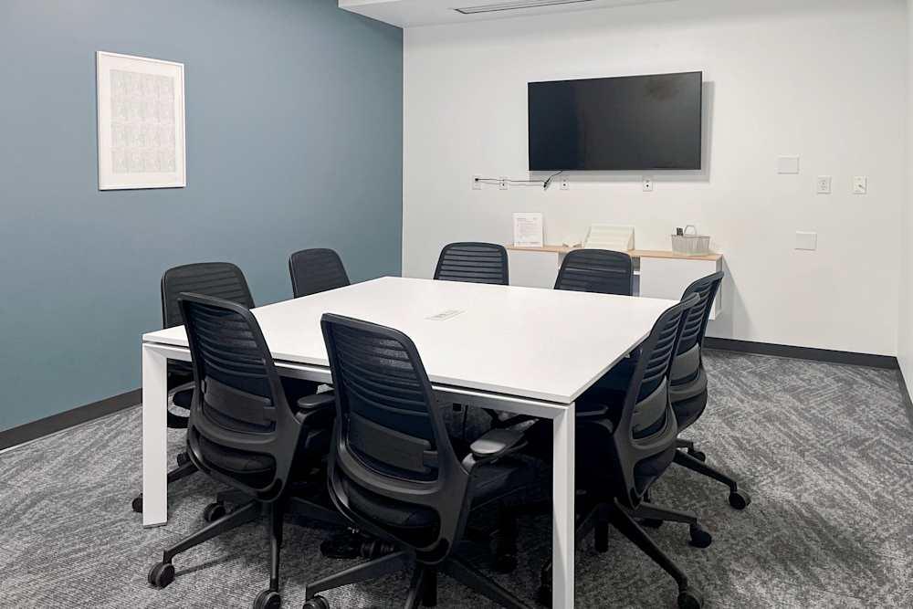 CO, Littleton- W Toller Dr - Photo 6 CO, Littleton- W Toller Dr office space - View 6 in Littleton - internet, office_cleaning, breakout_areas