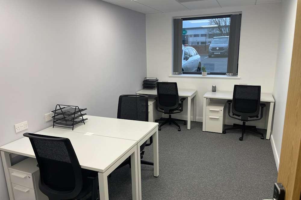 Stourport Road office space - View 4 in Kidderminster - internet, office_cleaning, breakout_areas