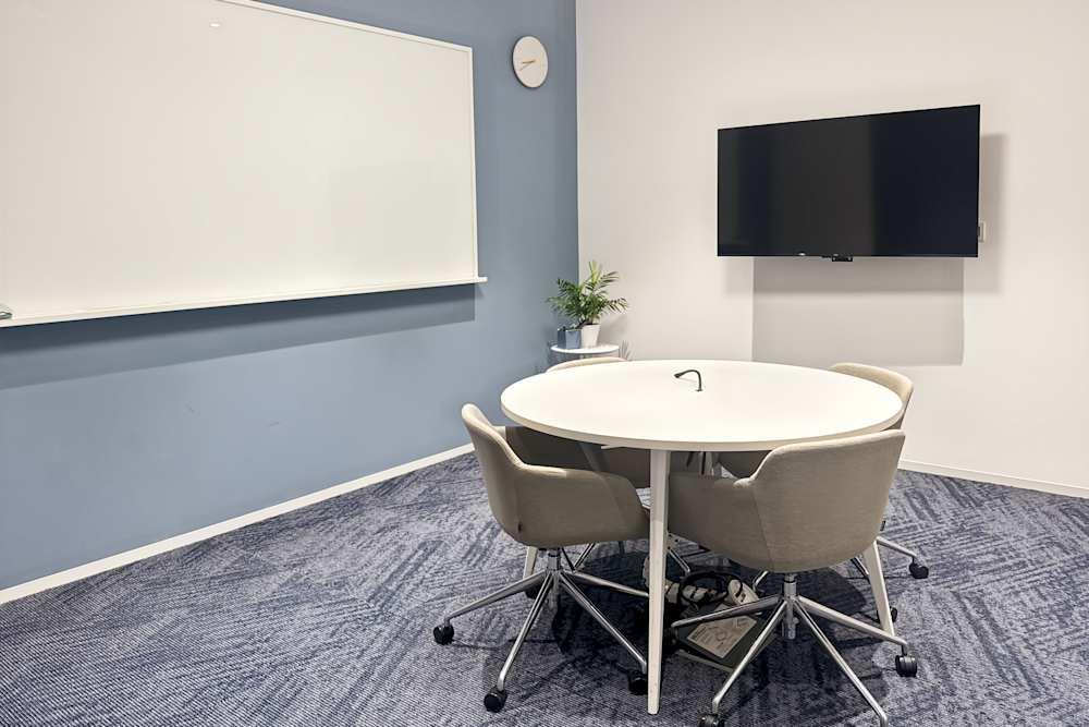 Hong Kong, K11 Atelier King'S Road office space - View 3 in Hong Kong Island - internet, office_cleaning, breakout_areas