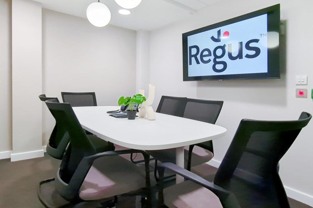 Crewe, Market Street office space - View 2 in Crewe - internet, office_cleaning, breakout_areas