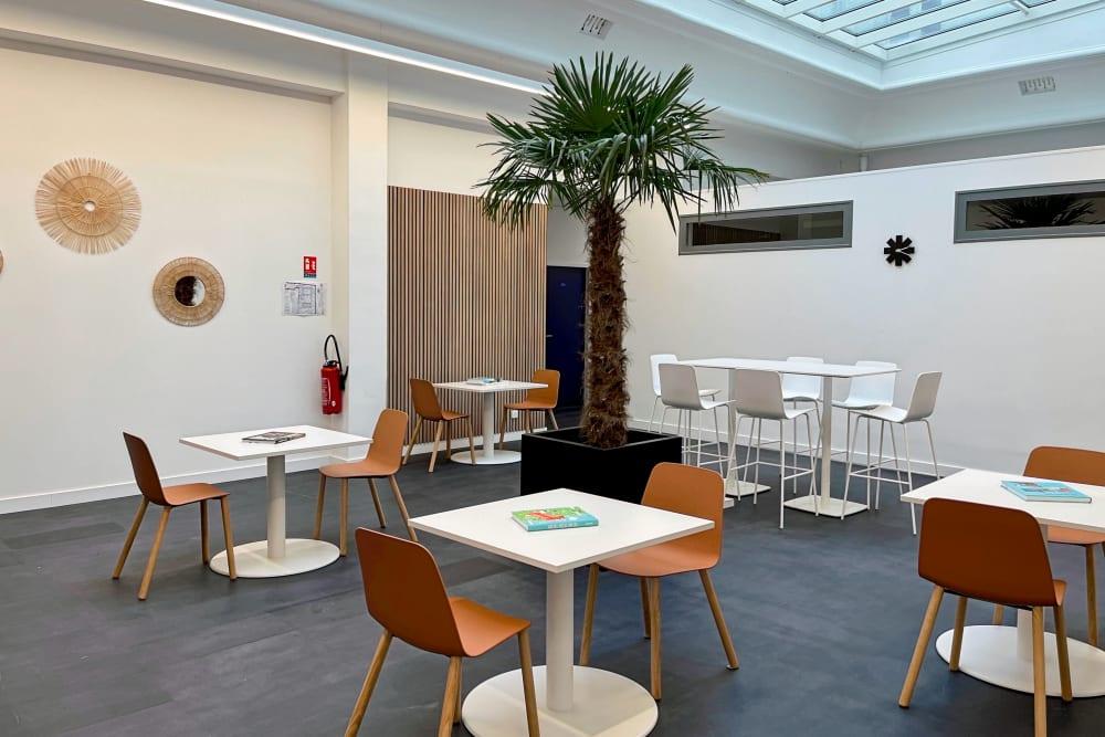 Douai, Bellain - Photo 5 Douai, Bellain office space - View 5 in Douai - internet, office_cleaning, breakout_areas