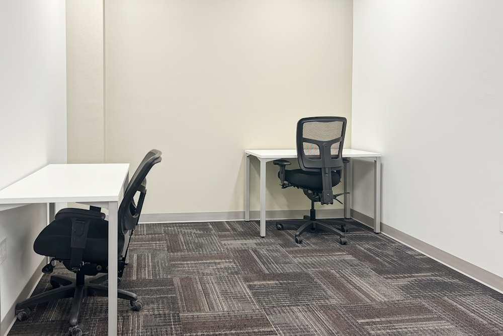 NV, Reno - Double R Blvd office space - View 6 in Reno - internet, office_cleaning, breakout_areas