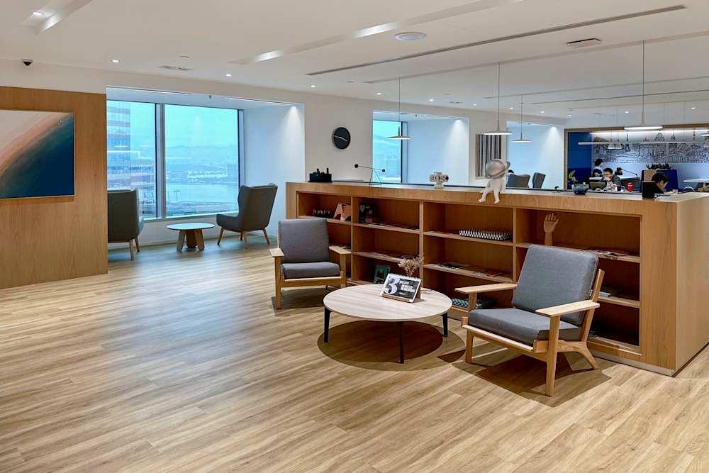 Hong Kong, 60 Gloucester Road office space - View 6 in Hong Kong Island - internet, office_cleaning, breakout_areas