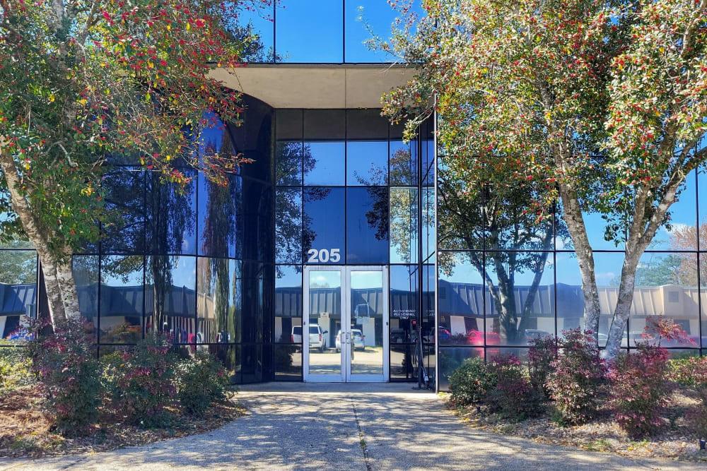 LA, Covington- Holiday Blvd office space - View 2 in Covington - internet, office_cleaning, breakout_areas