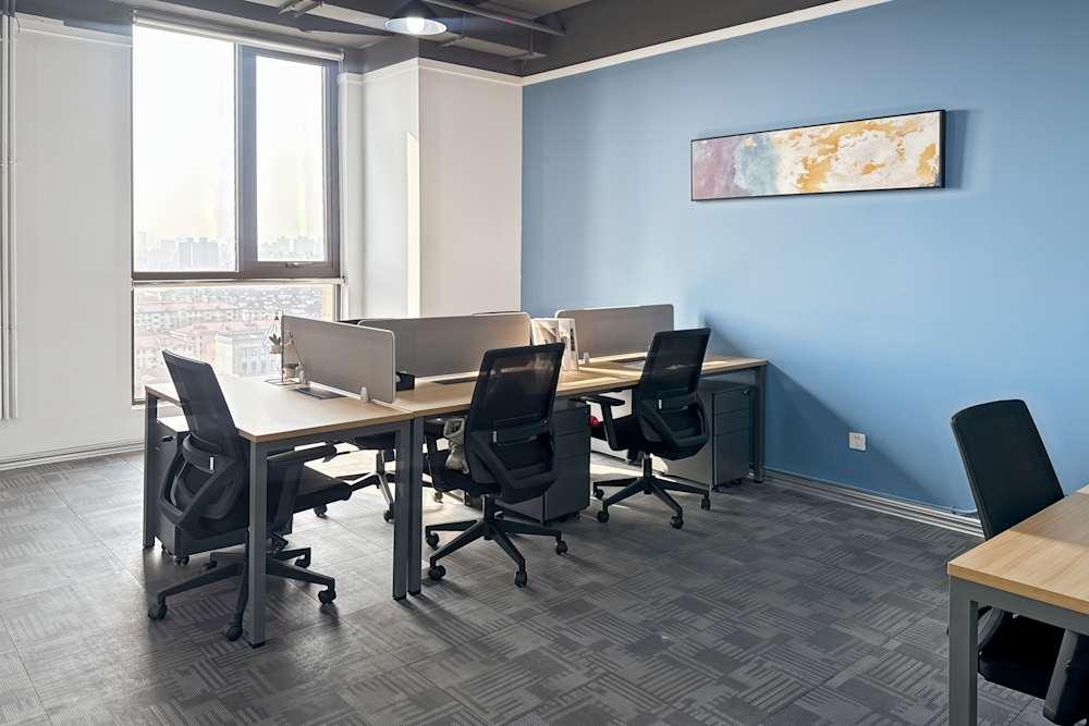 Shanghai, CMEC Plaza - Photo 5 Shanghai, CMEC Plaza office space - View 5 in Bao Shan Qu - internet, office_cleaning, breakout_areas