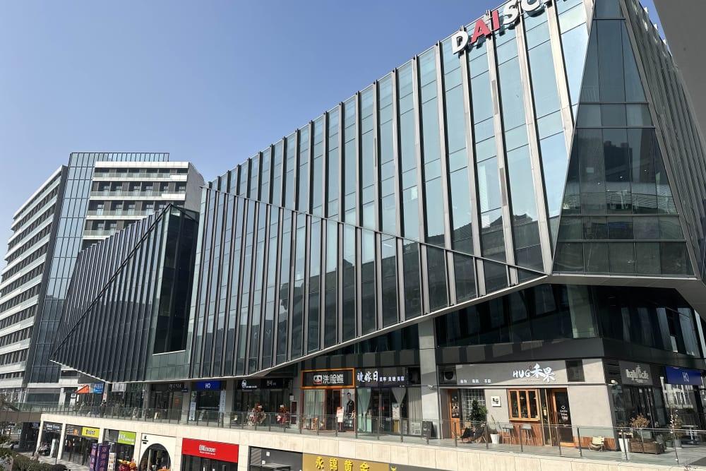 Shanghai, Sunac West Ring Center office space - View 4 in Jiading District - internet, office_cleaning, breakout_areas