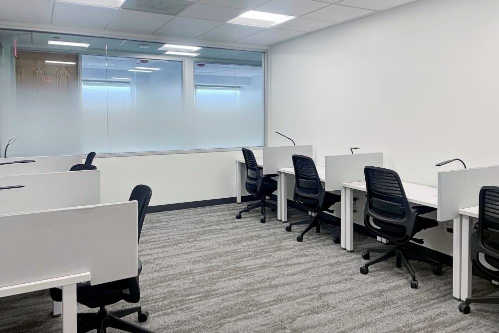 IL, Westmont - Oakmont Plaza Dr office space - View 2 in Westmont - internet, office_cleaning, breakout_areas