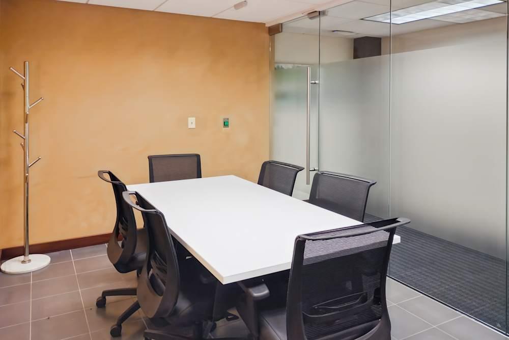 416 Main St - Photo 6 416 Main St office space - View 6 in Peoria - internet, office_cleaning, breakout_areas