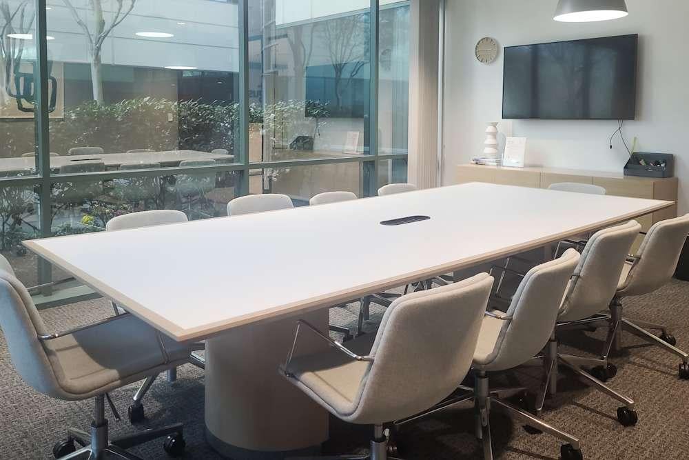 CA, Sacramento - 2180 Harvard office space - View 6 in Sacramento - internet, office_cleaning, breakout_areas