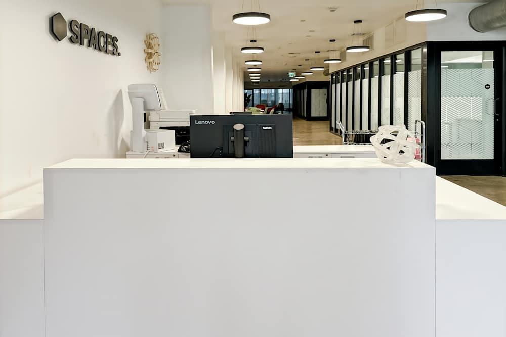 CA, Los Angeles - South Hill Street office space - View 4 in Los Angeles - internet, office_cleaning, breakout_areas