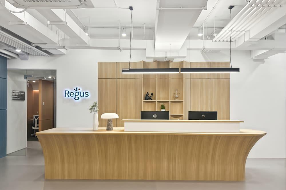 Mandaluyong, AMA Tower - Photo 4 Mandaluyong, AMA Tower office space - View 4 in Mandaluyong - internet, office_cleaning, breakout_areas