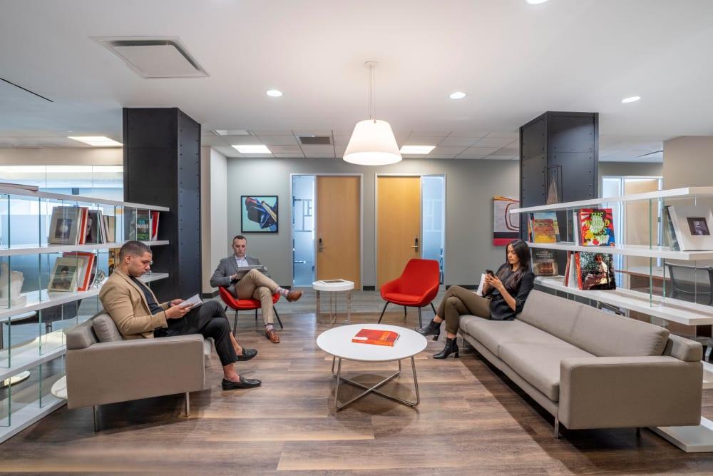 NY, New York City - Madison Square Garden office space - View 3 in New York - internet, office_cleaning, breakout_areas