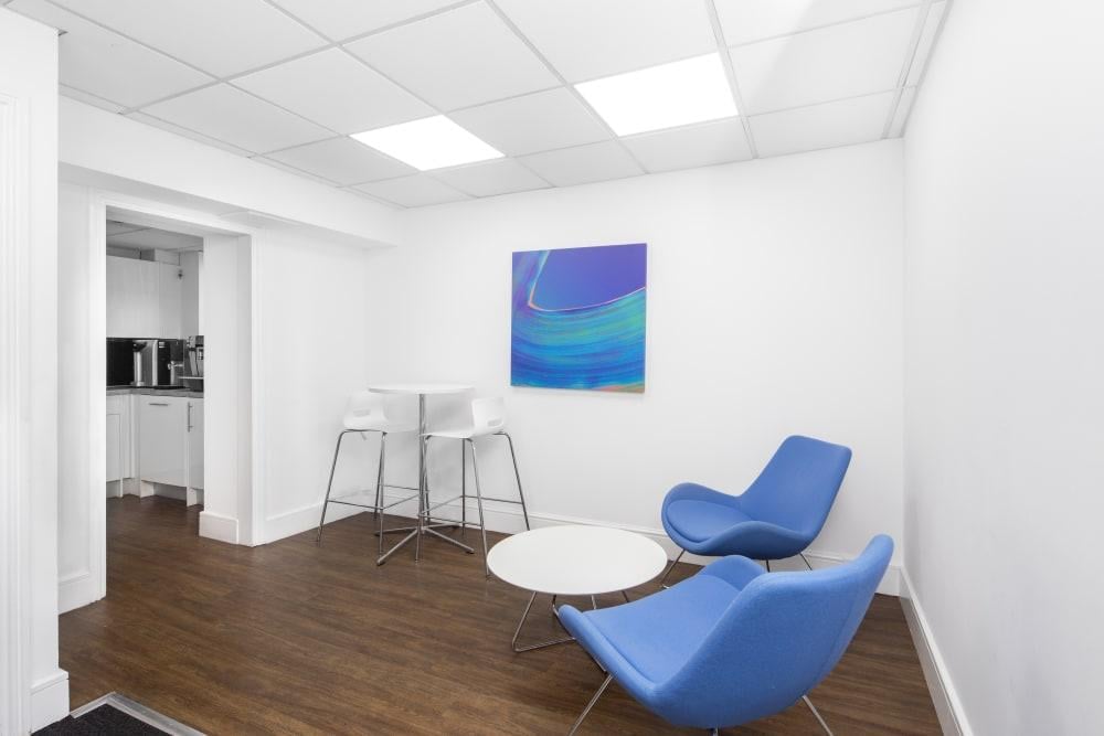 LONDON, King'S Cross St. Pancras office space - View 6 in London - internet, office_cleaning, breakout_areas