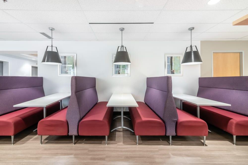 201 Portage Avenue - Photo 4 201 Portage Avenue office space - View 4 in Winnipeg - internet, office_cleaning, breakout_areas