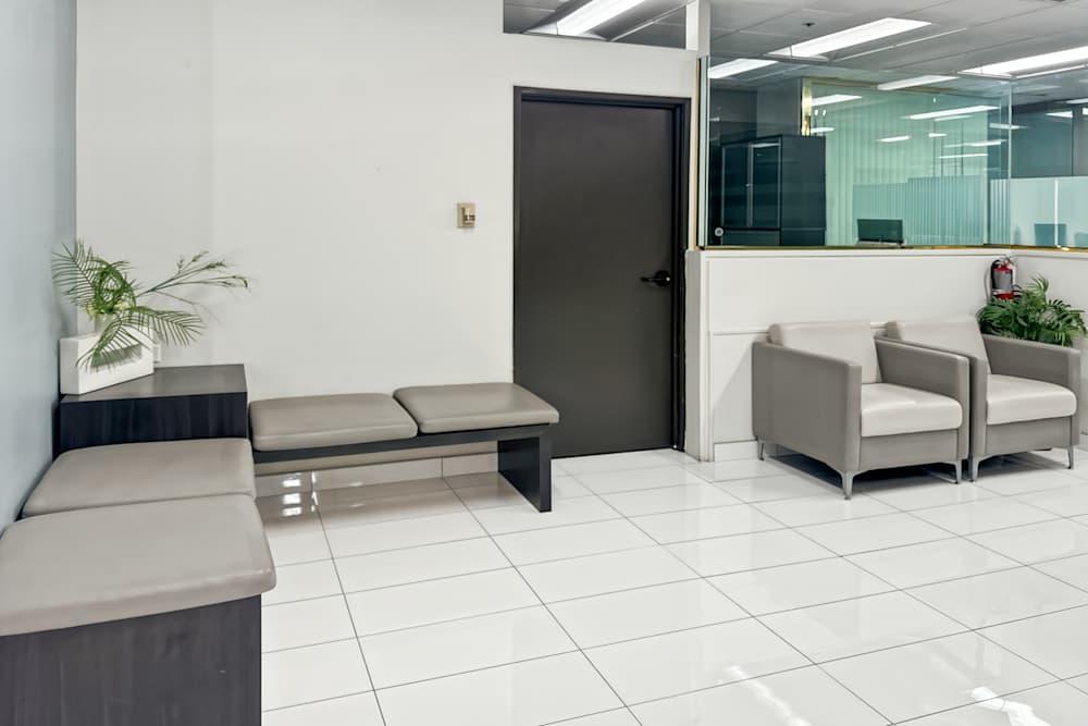 468 N Camden Dr office space - View 2 in Beverly Hills - internet, office_cleaning, breakout_areas