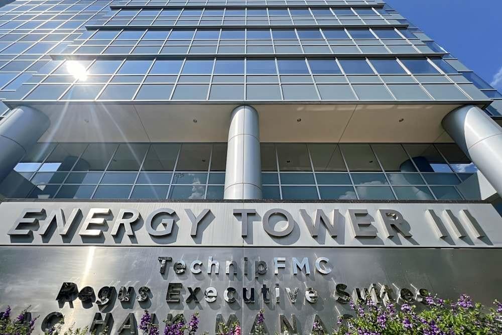 TX, Houston - Energy Tower III office space - View 3 in Houston - internet, office_cleaning, breakout_areas