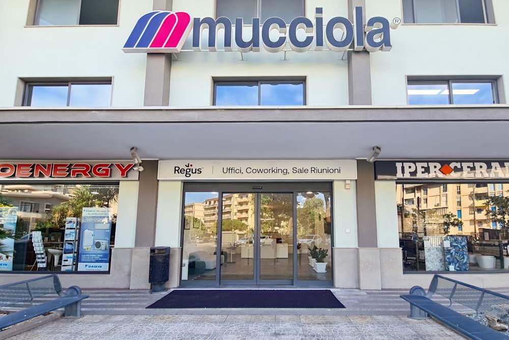 351 Viale Calabria office space - View 3 in Reggio Calabria - internet, office_cleaning, breakout_areas