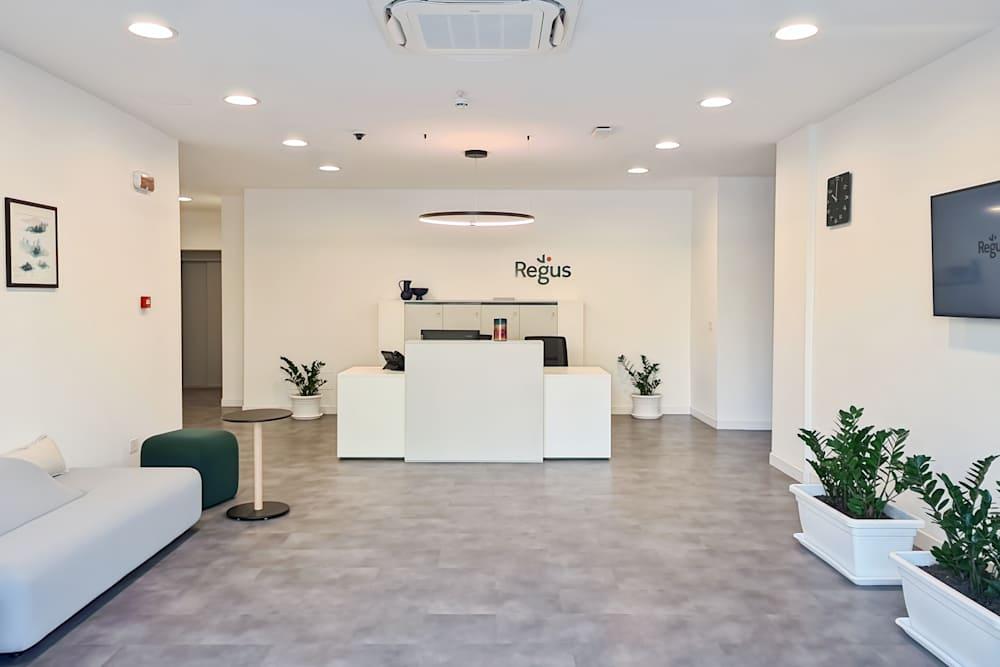 351 Viale Calabria office space - View 4 in Reggio Calabria - internet, office_cleaning, breakout_areas