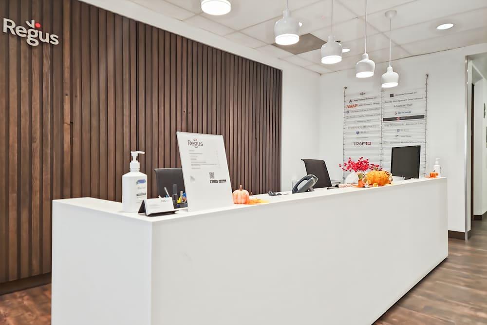 TX, San Antonio - Colonnade (HQ) - Office space in San Antonio, Texas