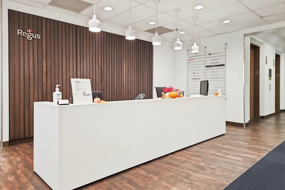 TX, San Antonio - Colonnade (HQ) office space - View 2 in San Antonio - internet, office_cleaning, breakout_areas