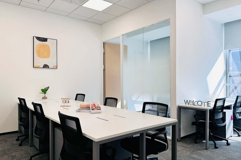 Shanghai, Reeb Building - Photo 6 Shanghai, Reeb Building office space - View 6 in Delhi - internet, office_cleaning, breakout_areas