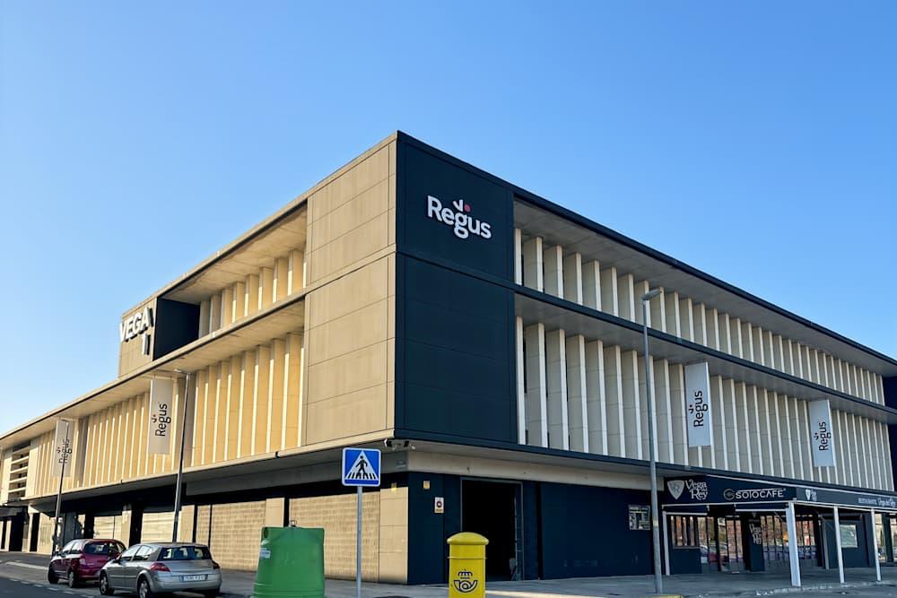 Sevilla, Camas - Office space in Camas, Andalucía