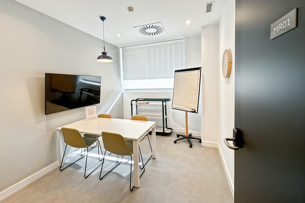 Sevilla, Camas office space - View 3 in Camas - internet, office_cleaning, breakout_areas