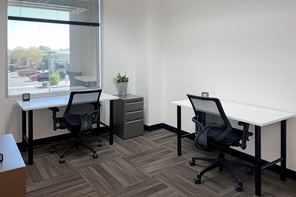 AZ, Scottsdale - N 92nd St office space - View 2 in Scottsdale - internet, office_cleaning, breakout_areas