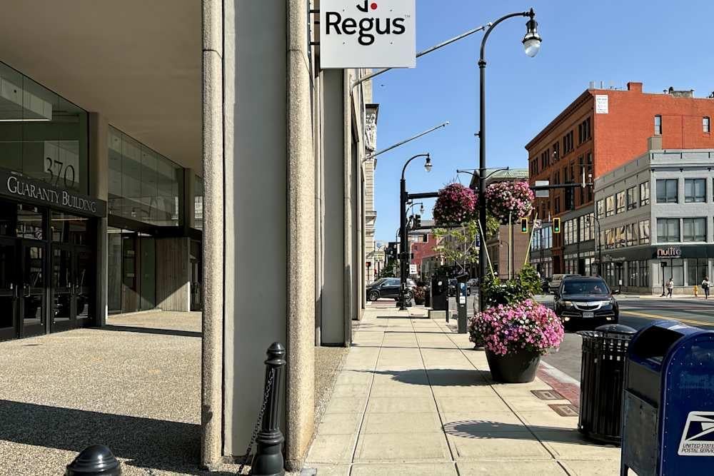 MA, Worcester - 370 Main Street office space - View 6 in Worcester - internet, office_cleaning, breakout_areas