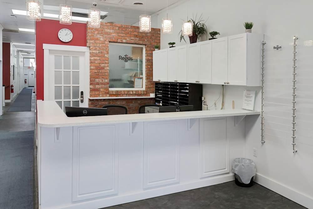 AB, Medicine Hat - 640 3rd St SE office space - View 6 in Medicine Hat - internet, office_cleaning, breakout_areas