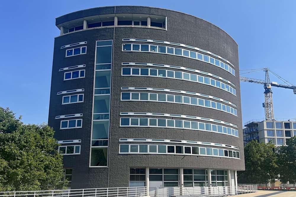 Alphen Aan Den Rijn, Laan Der Continenten - Office space in Alphen aan den Rijn, Zuid-Holland