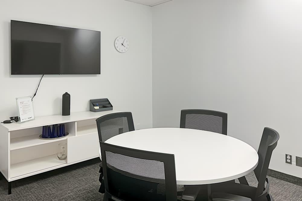 ON, Ottawa - Lisgar St - Photo 4 ON, Ottawa - Lisgar St office space - View 4 in Ottawa - internet, office_cleaning, breakout_areas