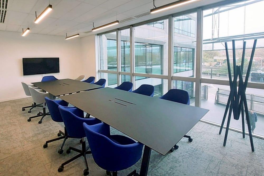 Paris, Porte D'Orléans - Photo 3 Paris, Porte D'Orléans office space - View 3 in Montrouge - internet, office_cleaning, breakout_areas