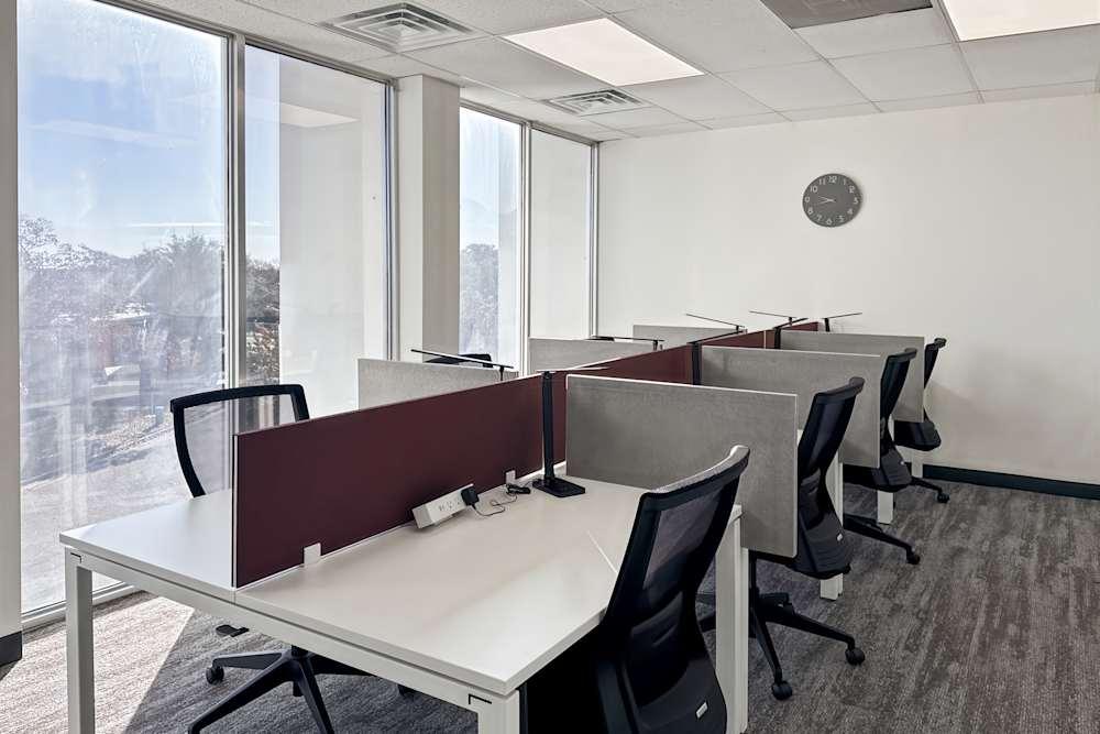 7 Briercroft Office Park - Photo 3 7 Briercroft Office Park office space - View 3 in Lubbock - internet, office_cleaning, breakout_areas