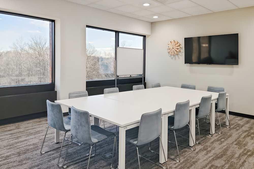 WI, Cedarburg - Doerr Way office space - View 2 in Cedarburg - internet, office_cleaning, breakout_areas