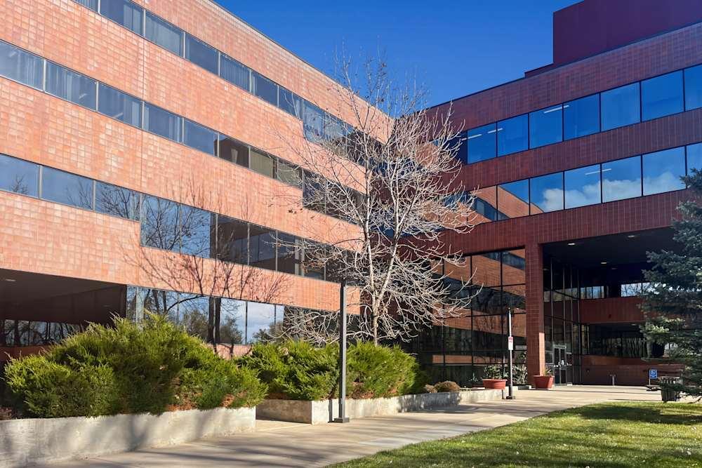 CO, Wheat Ridge - Kipling St office space - View 2 in Wheat Ridge - internet, office_cleaning, breakout_areas