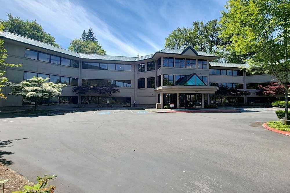 WA, Issaquah - NE Gilman Blvd office space - View 5 in Issaquah - internet, office_cleaning, breakout_areas