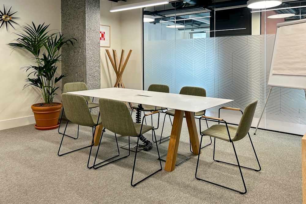 Dublin, Spaces Donnybrook House - Photo 2 Dublin, Spaces Donnybrook House office space - View 2 in Dublin - internet, office_cleaning, breakout_areas