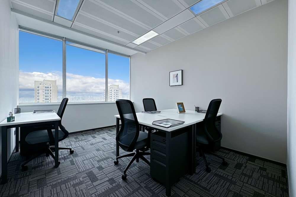 Shenyang, North Media Building - Photo 2 Shenyang, North Media Building office space - View 2 in Shen Yang Shi - internet, office_cleaning, breakout_areas