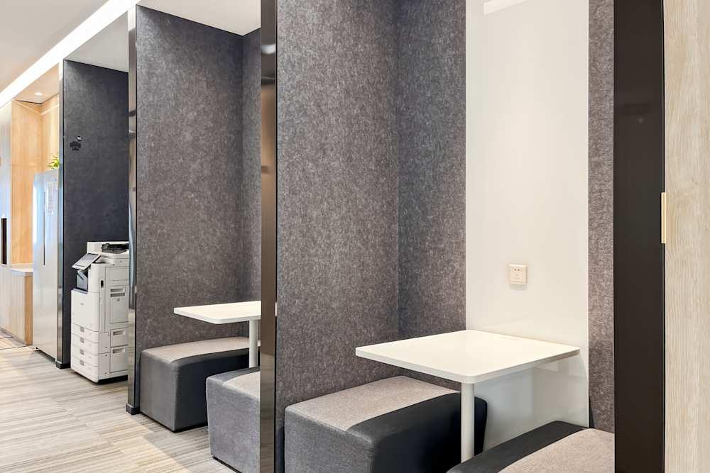 Suzhou,jinghope Plaza office space - View 5 - internet, office_cleaning, breakout_areas