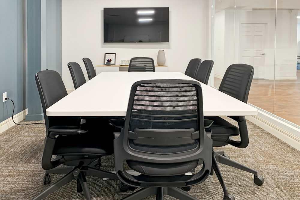 NY, Bowmansville - Genesee St office space - View 4 in Erie County - internet, office_cleaning, breakout_areas