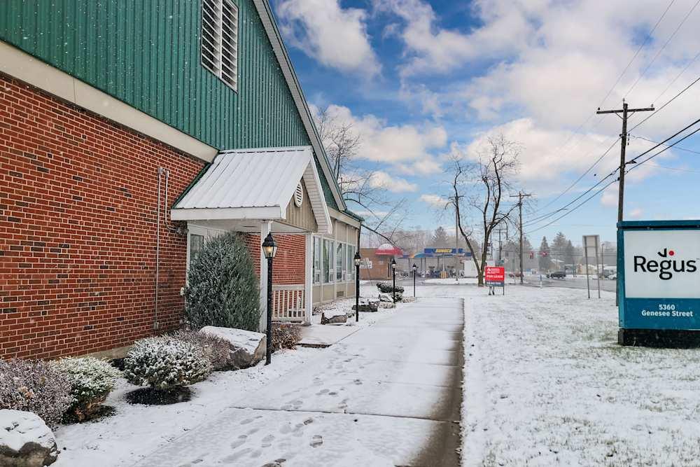 NY, Bowmansville - Genesee St office space - View 3 in Erie County - internet, office_cleaning, breakout_areas