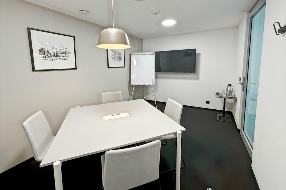 Kosice, Cassovar Business Center office space - View 2 in Staré Mesto - internet, office_cleaning, breakout_areas