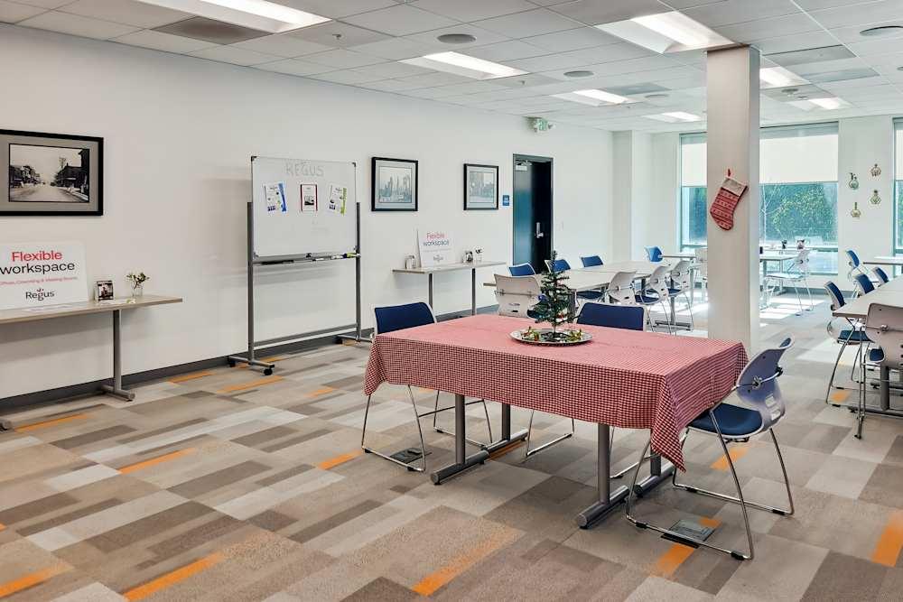 CA, Novato - Bel Marin Keys Blvd office space - View 3 in Novato - internet, office_cleaning, breakout_areas