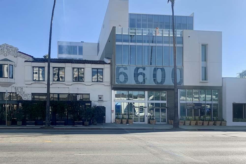 CA, Los Angeles - Sunset Blvd - Office space in Los Angeles, California